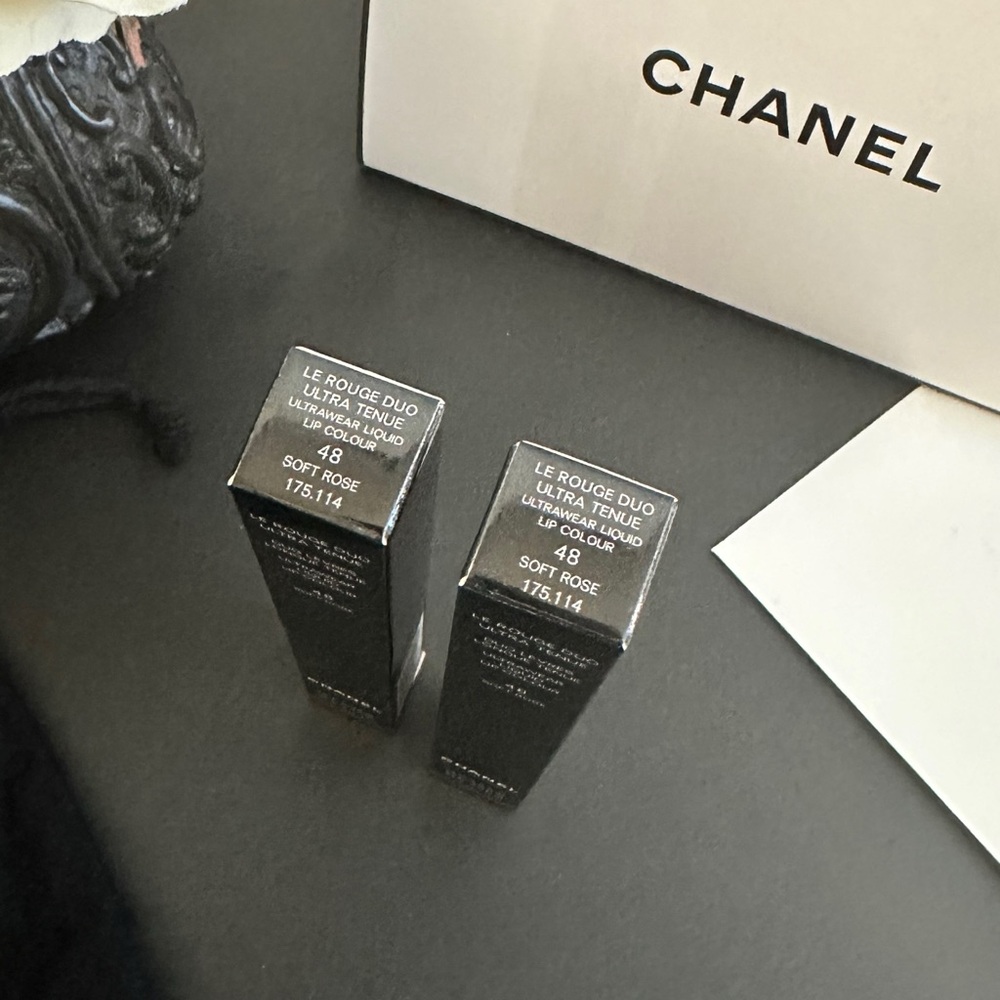 BNIB CHANEL LE ROUGE DUO ULTRA TENUE IN 48 - SOFT ROSE $48 - Picture 6 of 10
